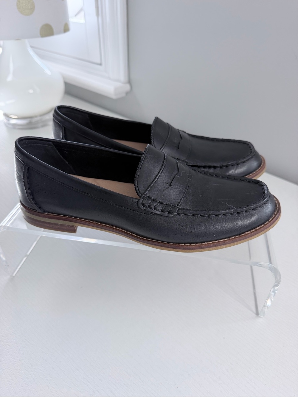 Sperry Women's Seaport Penny Loafer Size 7.5 in great condition